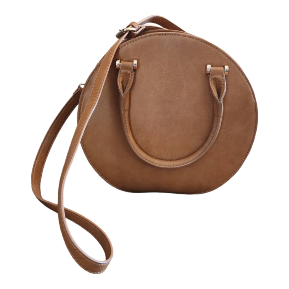Kaari Blue Tan Round Bag